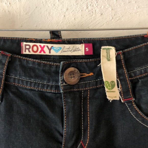 Roxy Jeans - Picture 2 of 8